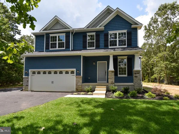 615 Carteret Ave, Westville, NJ 08093