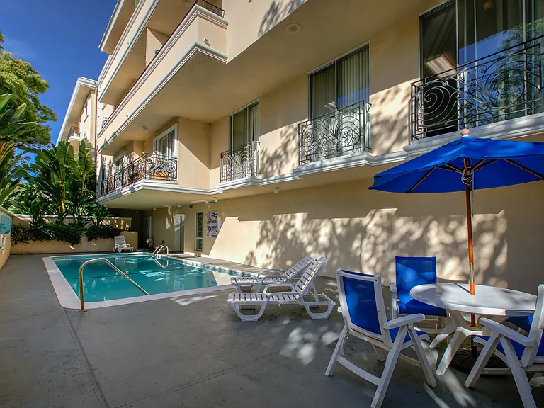 Santa Monica Bay Club — Photo 3