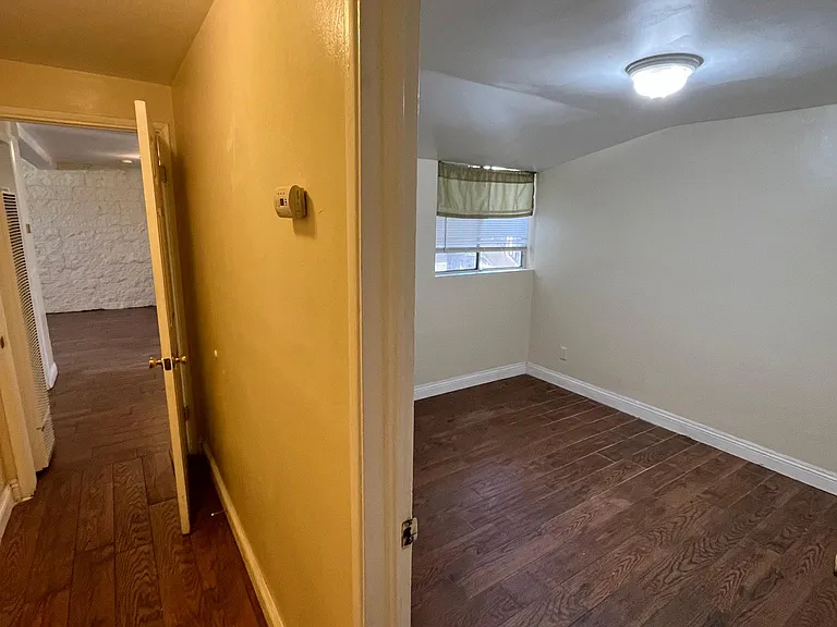 4225 Estrella Ave #6 — Photo 30