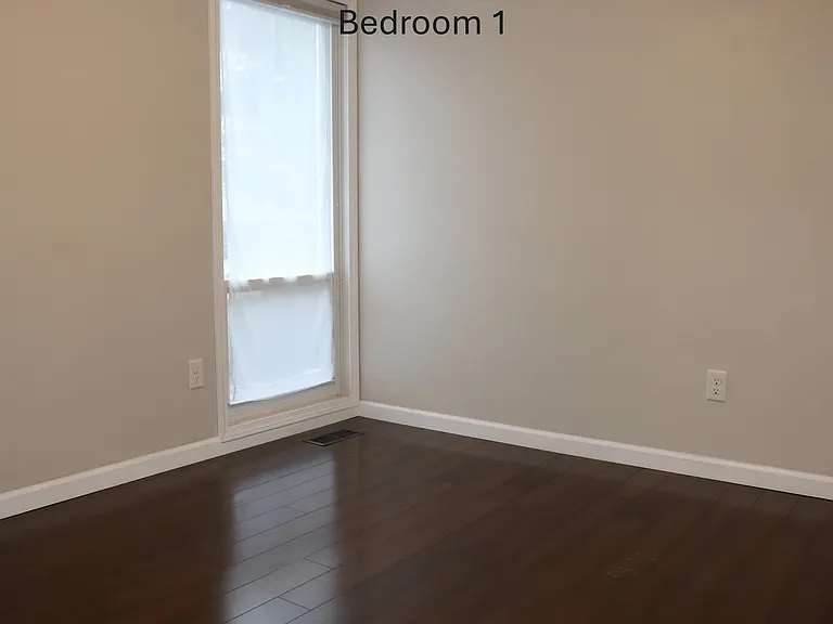 60 Plum Tree Dr — Photo 5