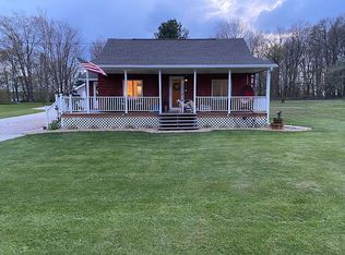 441 Forest Hills Dr, Sidman, PA 15955