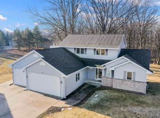 2904 Main St, Green Bay, WI 54311