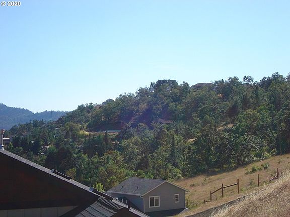 3rd image of 3034 NW Daysha Dr