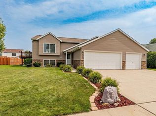 1723 13th St E, West Fargo, ND 58078