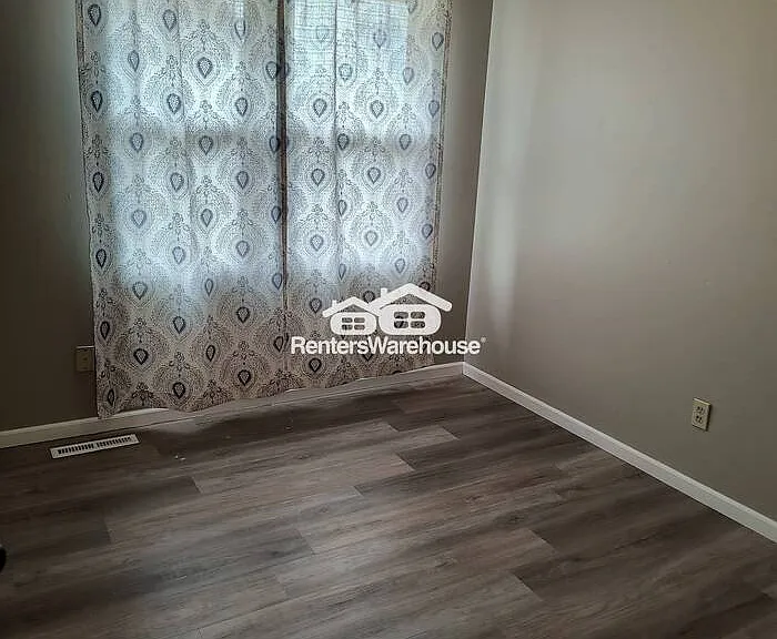 1611 Glenwood Ave #1 — Photo 9