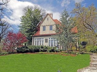 547 Sherwood Dr, Saint Louis, MO