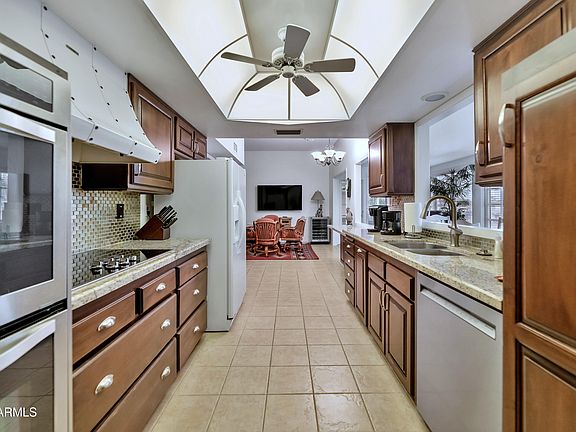 4th image of 9956 W Willow Point
