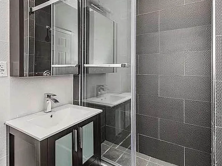 24 Saint Marks Pl #A — Photo 2