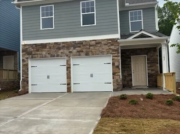 182 Parkwood Dr #32, Dawsonville, GA 30534