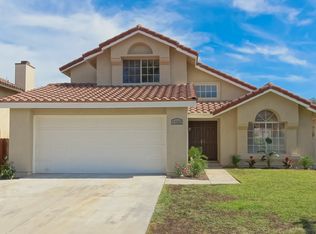17223 Dolphin St, Fontana, CA 92336