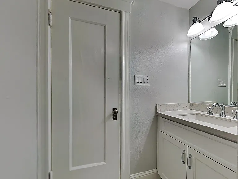 952 Sutter St. — Photo 9