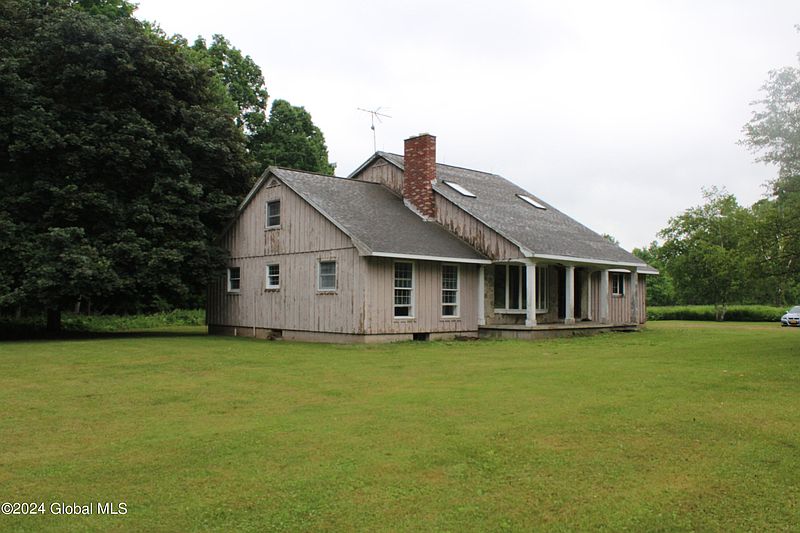 3rd image of 221 Ripley Road