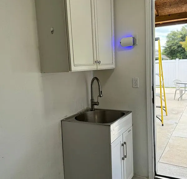 12010 Carolina Woods Ln — Photo 1