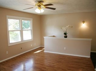 601 E Robin Dr, Ellettsville, IN
