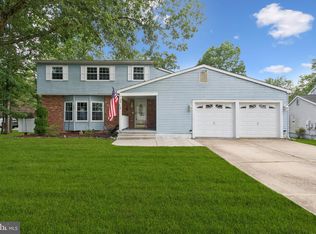 20 Hydra Ln, Sewell, NJ 08080