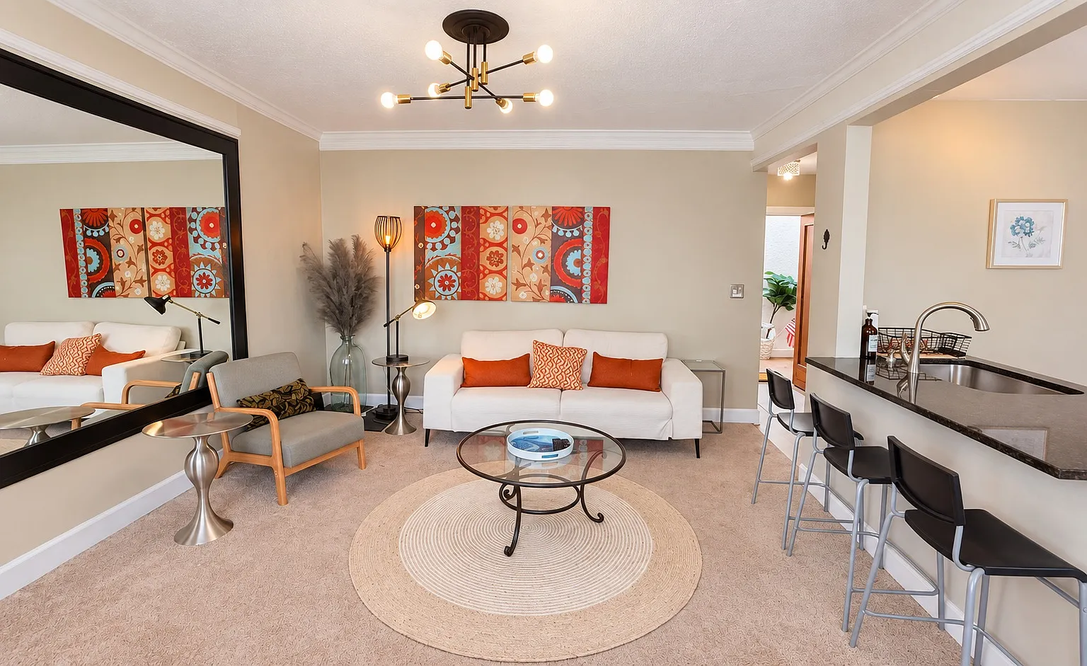 1 bed, 700 sqft, $2,095 — Photo 2