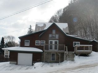 221 Walnut St, Lansing, IA 52151