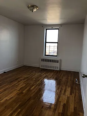 Rented by Compass | media 18