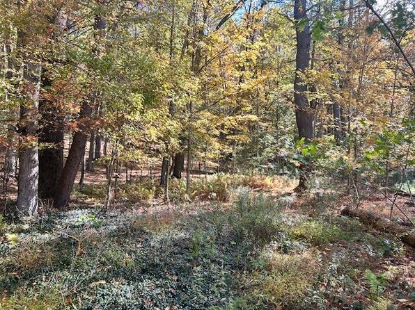  Pine Tree Lane, Wurtsboro, NY 12790