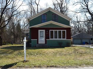 307 9th St W, Northfield, MN 55057