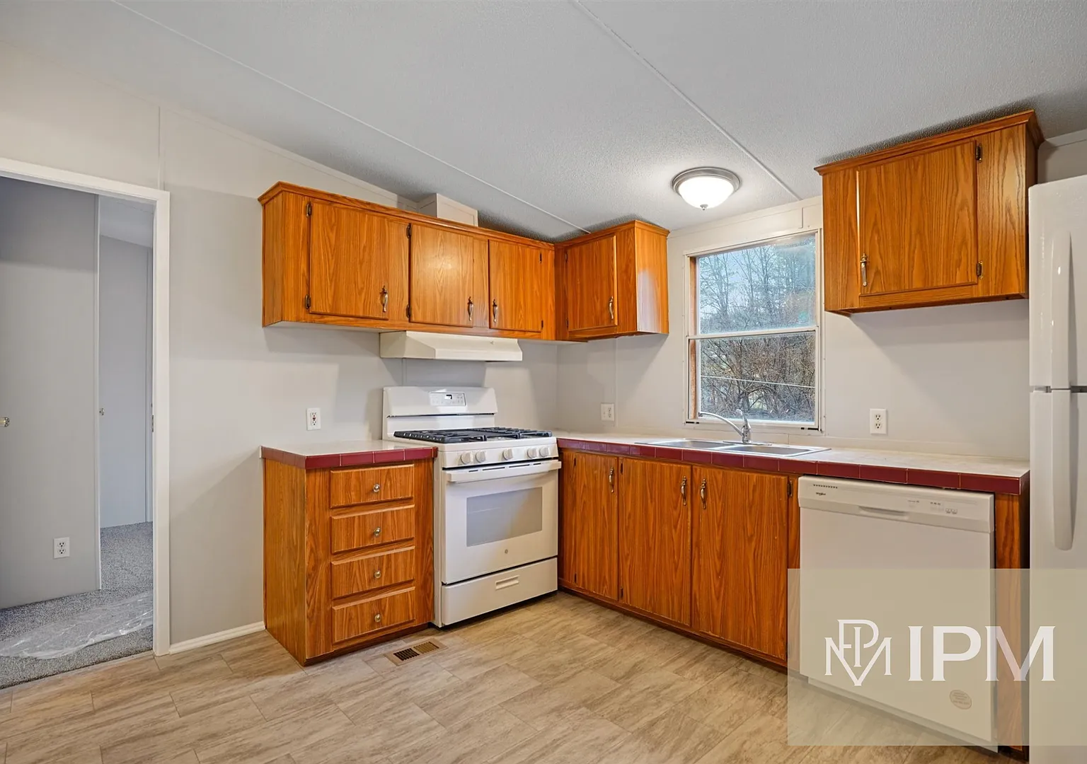 Rural 3 Bedroom, 2 Bath Home in Southern York County! — Photo 4