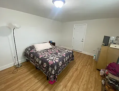 69 Florence St #1 — Photo 12