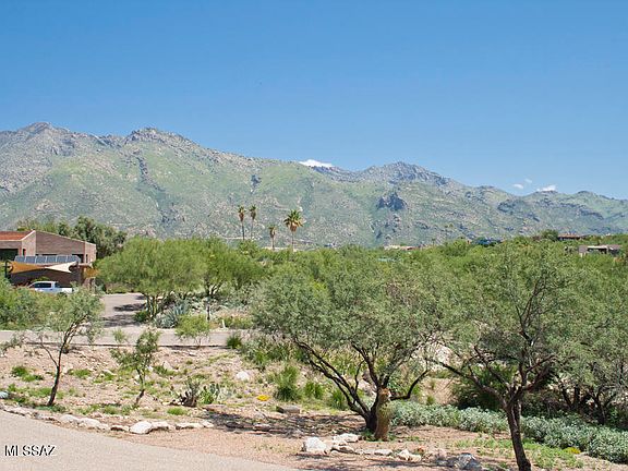 3rd image of 6220 E Placita Lozana