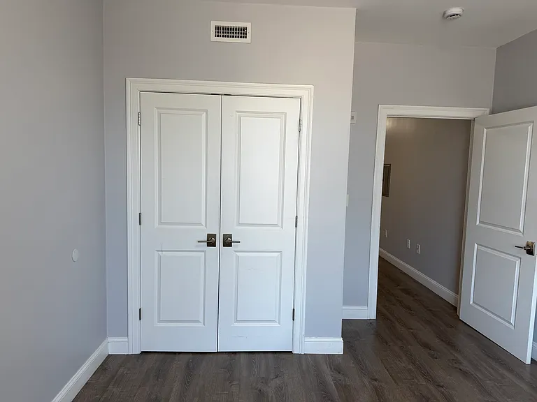 34 Morris St #104 — Photo 9