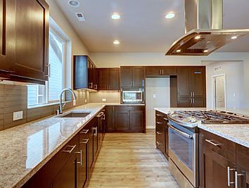 5th image of 5155 Herron St NE
