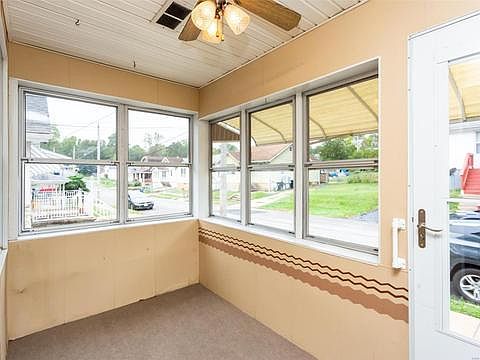 3rd image of 9956 Lark Ave