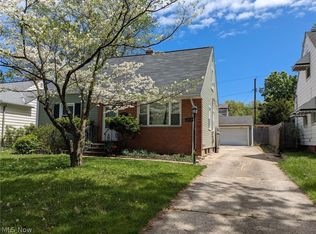 1717 E 238th St, Euclid, OH 44117