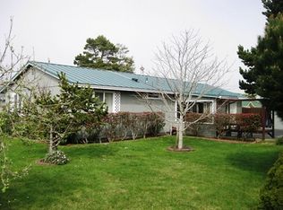395 Chicago Ave SE, Bandon, OR 97411