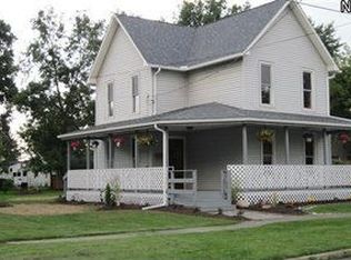 10 W Church St, Newton Falls, OH 44444