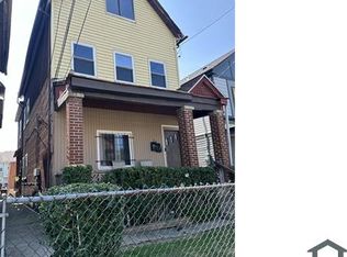 28 Mayflower St, Pittsburgh, PA