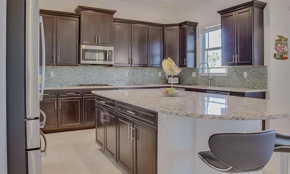 1st image of 9911 S Miralago Way