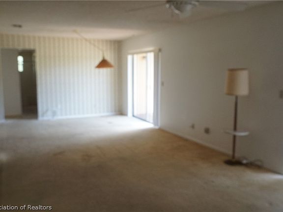 5th image of 488 Fairfield Ave