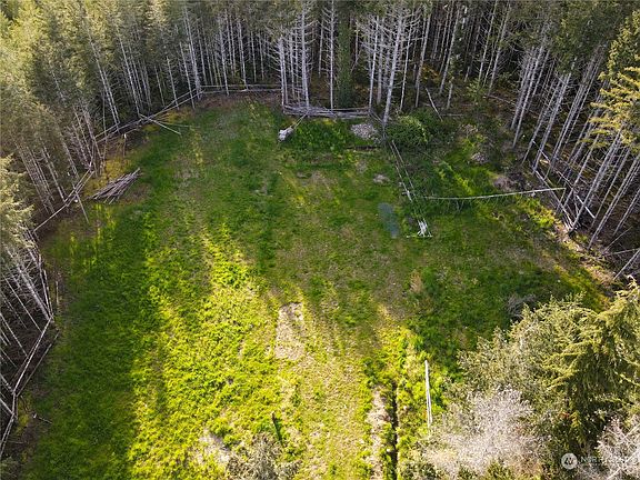 4th image of 416 Sunrise Ridge Drive
