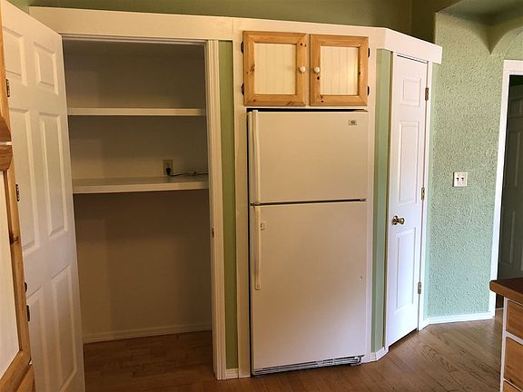 5th image of 11115 E Grace Ave