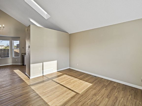 3rd image of 1719 S Canoe Creek Dr