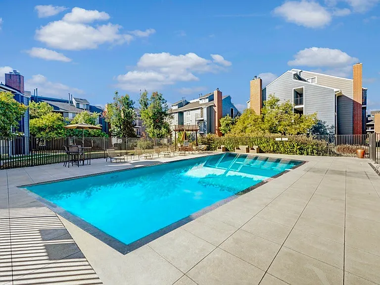 Summit Riverside Apartments — Photo 33