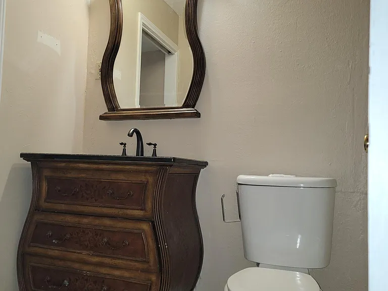 4324 Buckeye St — Photo 21