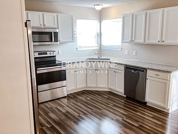 3rd image of 15345 NW 126th St