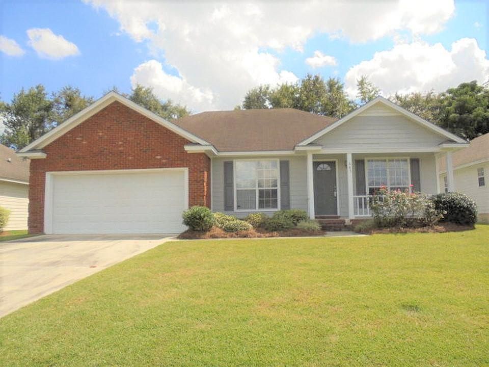 1st image of 647 Justin Dr