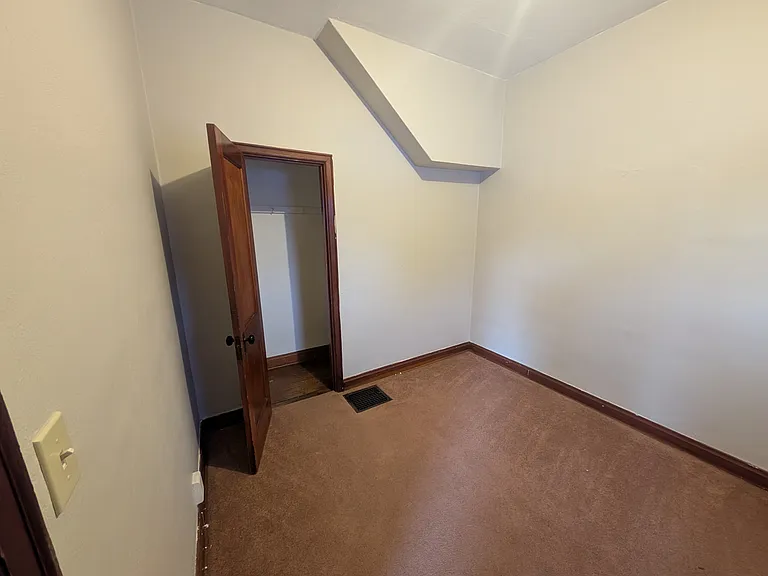 10 3rd Ave SW #1 — Photo 14