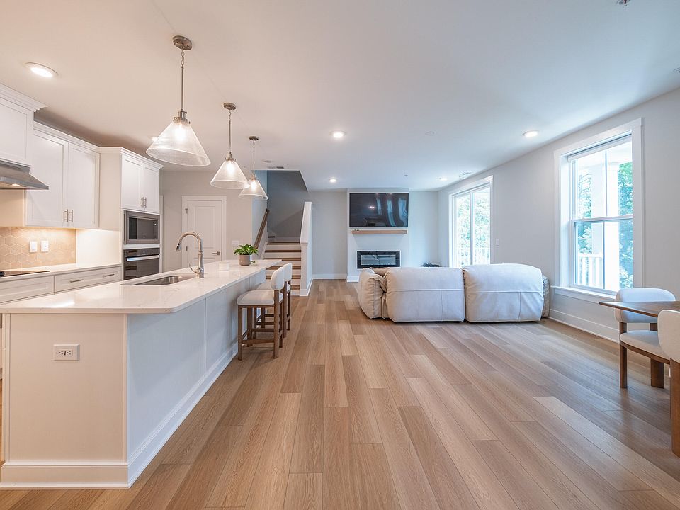 1st image of 11548 Helmond Way Unit 110