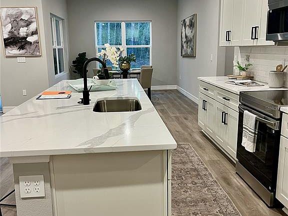 4th image of 11400 Linnet Rd