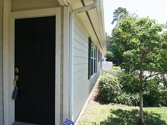 4th image of 21080 Aldens Oak