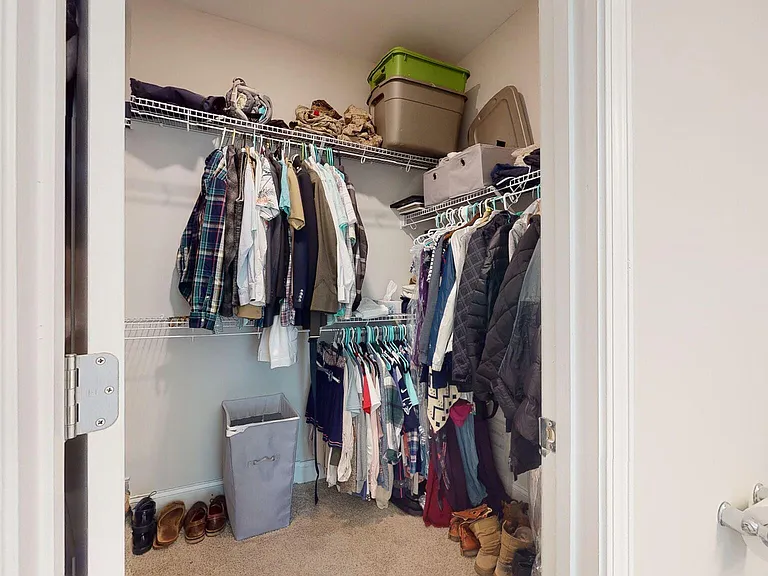 912 W Arboria Dr — Photo 35
