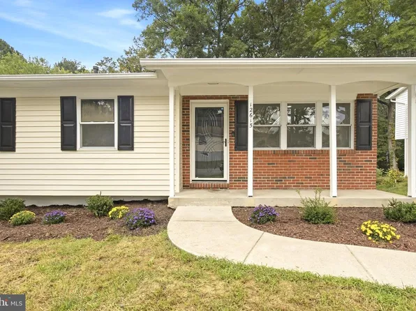 12615 Valleywood Dr, Woodbridge, VA 22192