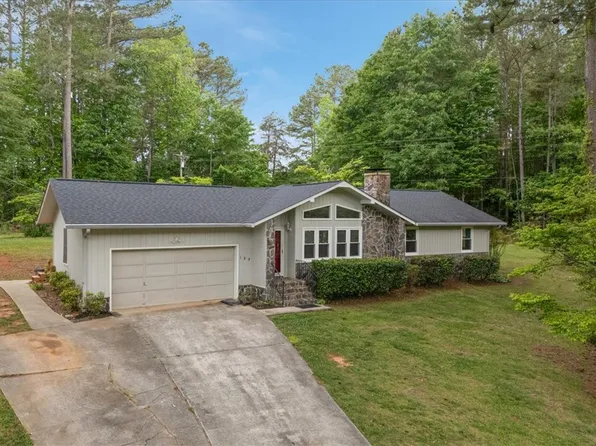 185 Earlestead Dr, Walhalla, SC 29691